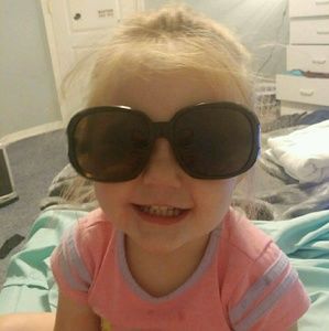 Meet your Posher, Debby